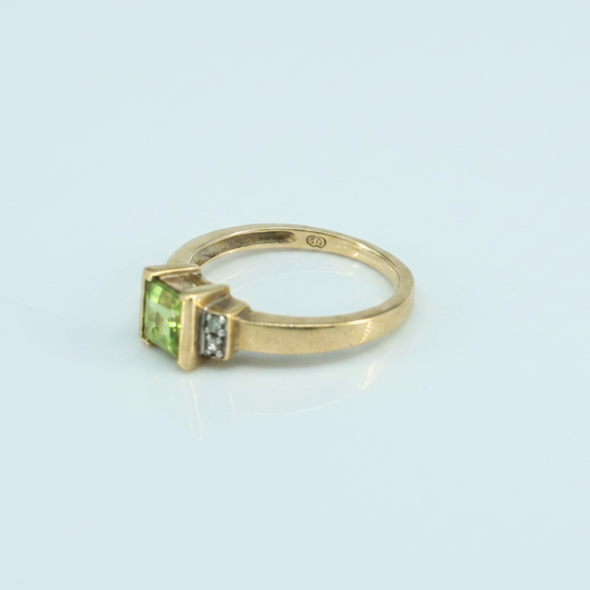 Queen of the Jungle Ring